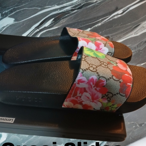 Gucci Slides - Picture 2 of 3